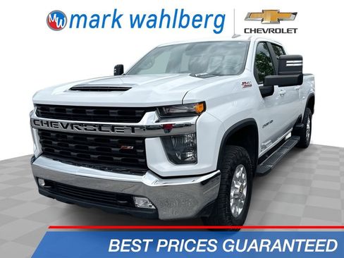 Used 2022 Chevrolet Silverado 2500 LT w/ Convenience Package AWD/4WD image 1
