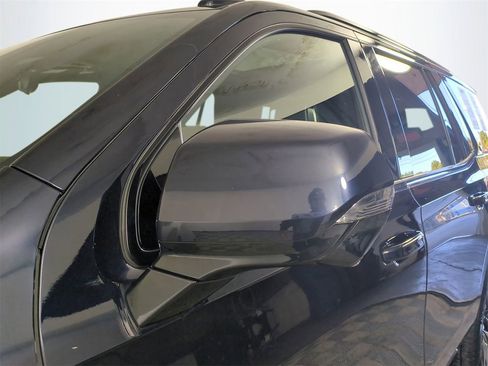 Used 2023 Cadillac Escalade Sport Platinum image 12