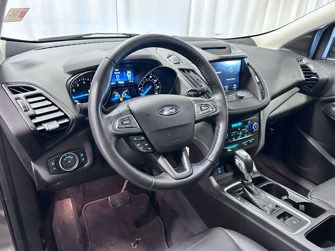 Used 2018 Ford Escape SEL image 2