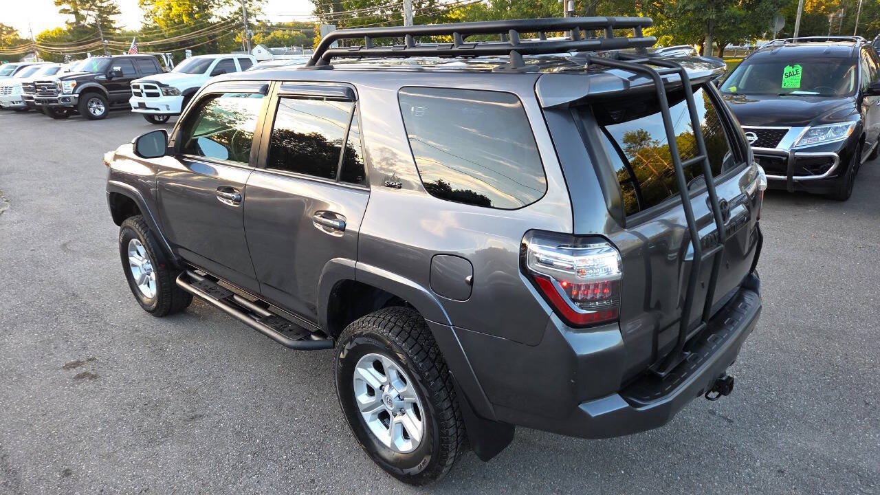 Used 2014 Toyota 4Runner SR5 AWD/4WD image 14