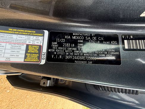 Used 2024 Kia Forte LXS FWD image 34