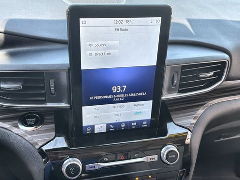Certified 2023 Ford Explorer Limited w/ Limited Technology Package RWD image 16