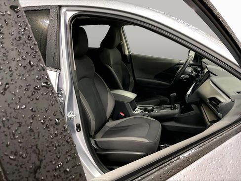 Used 2025 Subaru Crosstrek 2.0i Premium AWD/4WD image 9