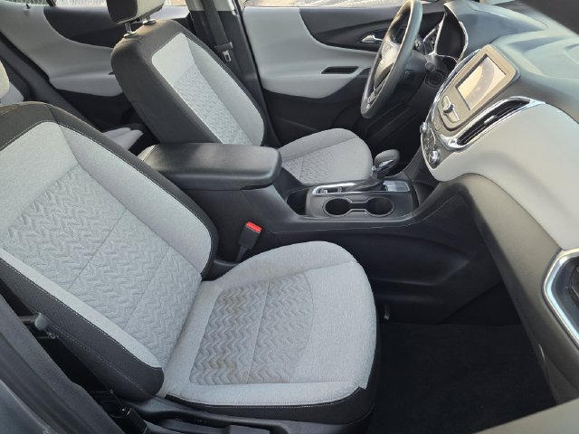 Used 2024 Chevrolet Equinox LS w/ Sport Edition FWD image 11