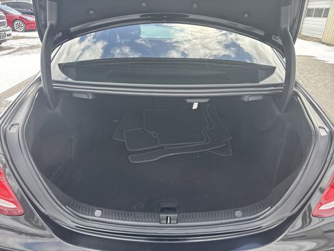 Used 2018 Mercedes-Benz E 300 E 300 image 8