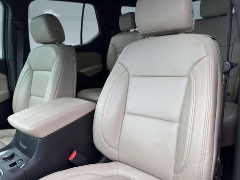 Certified 2024 Chevrolet Traverse LS w/ Safety Package FWD image 27