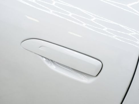 Used 2020 Porsche 911 Carrera 4S w/ Sport Package image 38