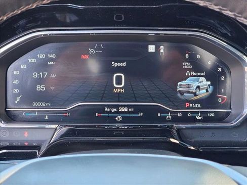 Used 2025 GMC Sierra 1500 SLT image 10