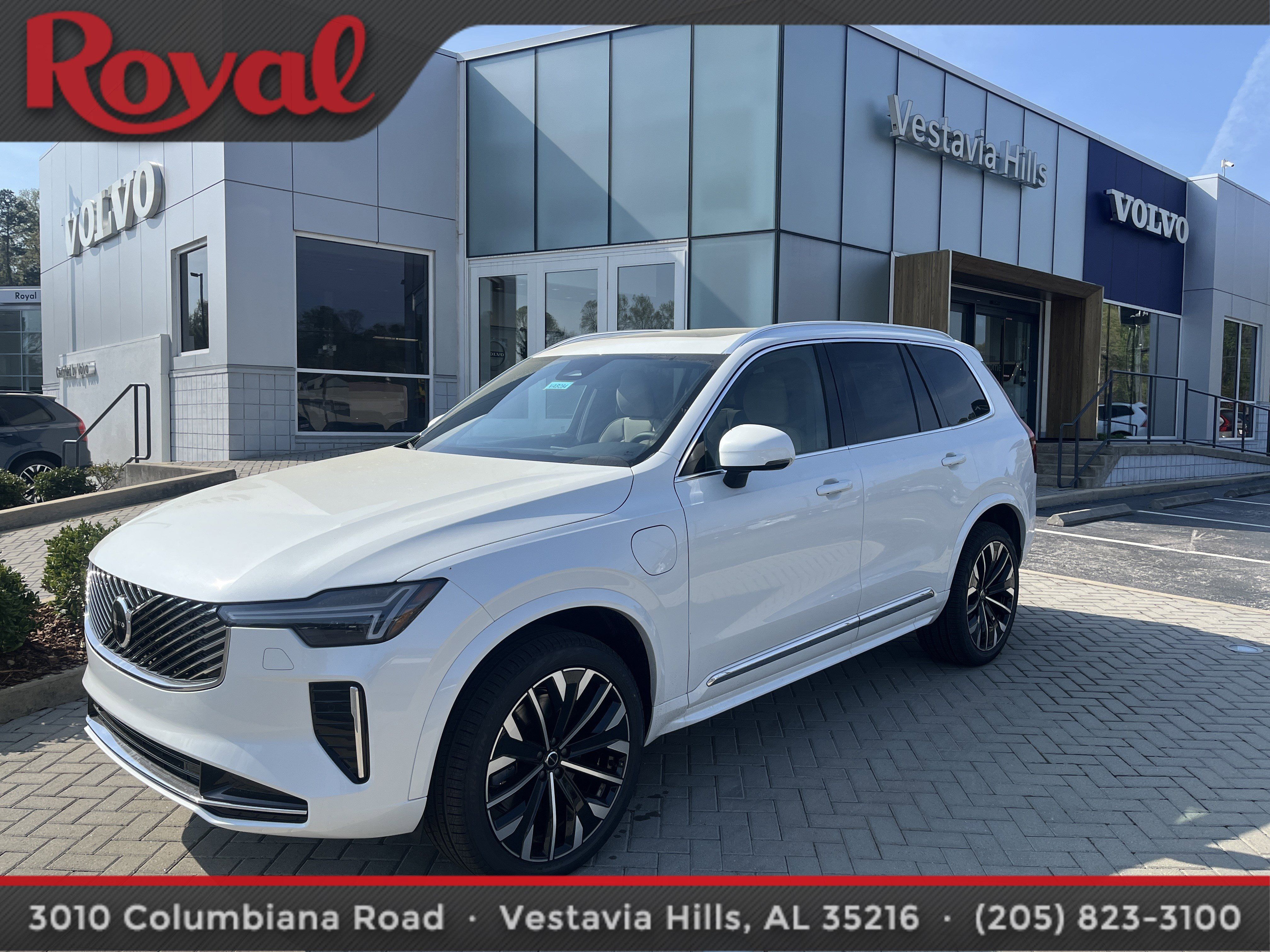 New 2026 Volvo XC90 T8 Core w/ Protection Package Premier AWD/4WD image 1