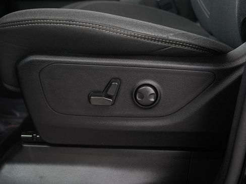 Used 2022 RAM 1500 Big Horn AWD/4WD image 26