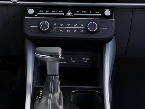 New 2025 Hyundai Tucson SE image 16