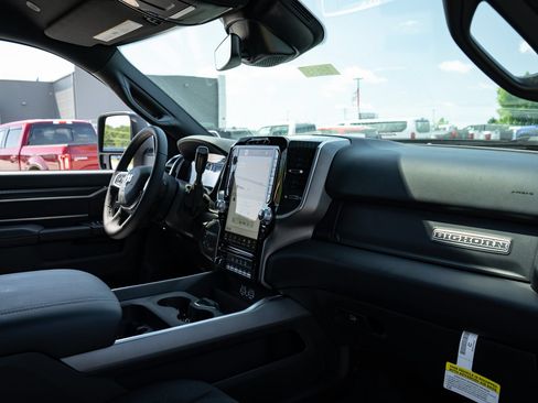 New 2026 RAM 3500 Big Horn AWD/4WD image 21