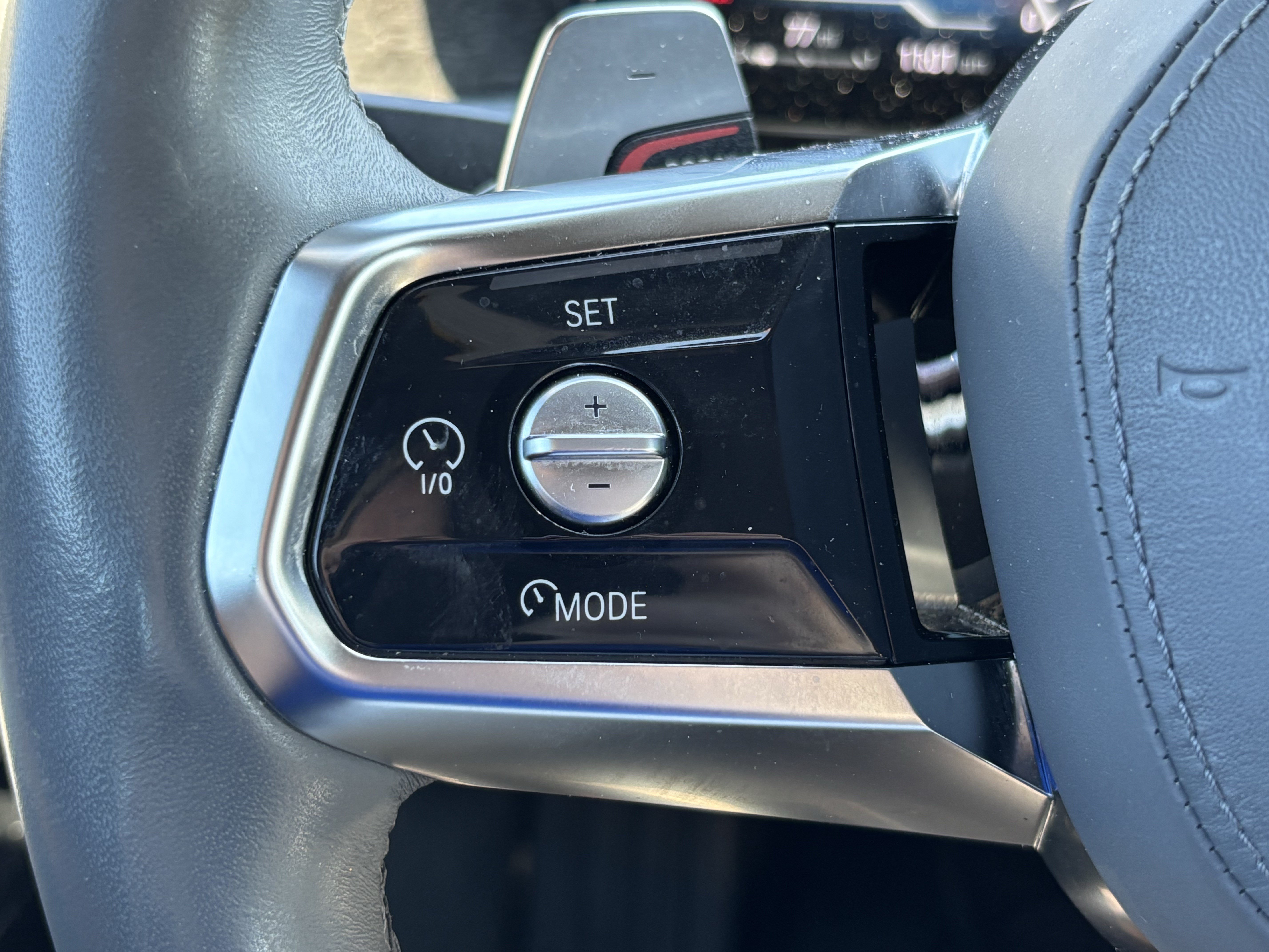 Certified 2024 BMW 760i xDrive w/ Executive Package AWD/4WD image 19