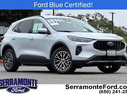 Certified 2025 Ford Escape SE w/ PHEV Premium Package FWD image 2