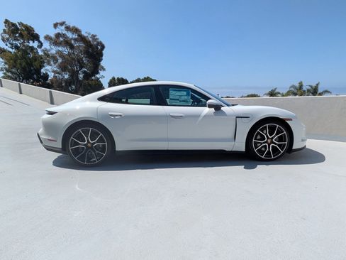 New 2025 Porsche Taycan image 8