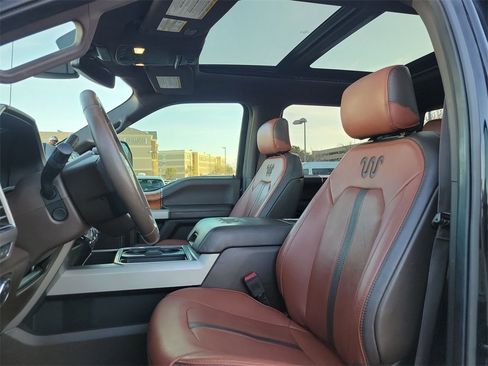 Used 2019 Ford F250 King Ranch w/ King Ranch Ultimate Package image 16