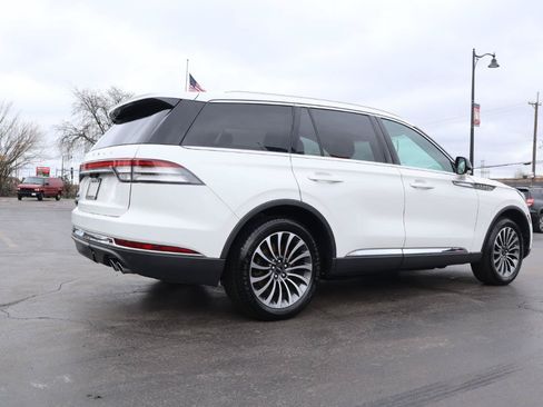Used 2020 Lincoln Aviator Reserve w/ Elements Package Plus AWD/4WD image 5