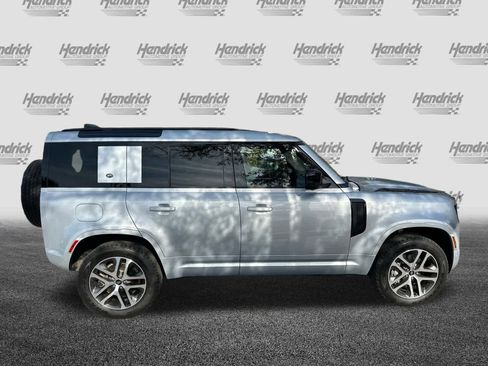 Used 2022 Land Rover Defender 110 XS Edition image 15