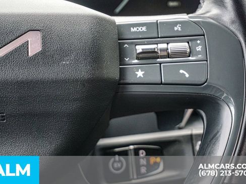 Used 2024 Kia EV9 GT-Line image 32