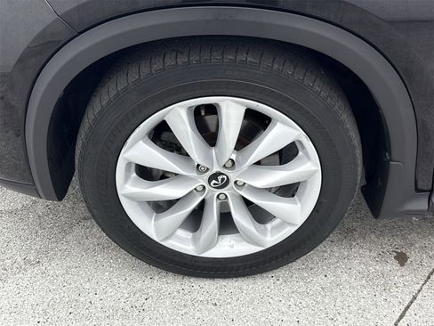 Used 2019 INFINITI QX50 Essential w/ Premium Heat Package image 47