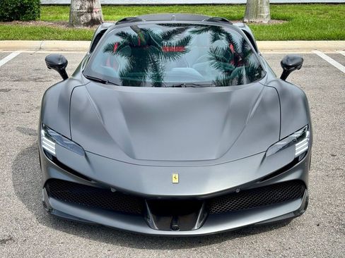 Used 2024 Ferrari SF90 Spider AWD/4WD image 3