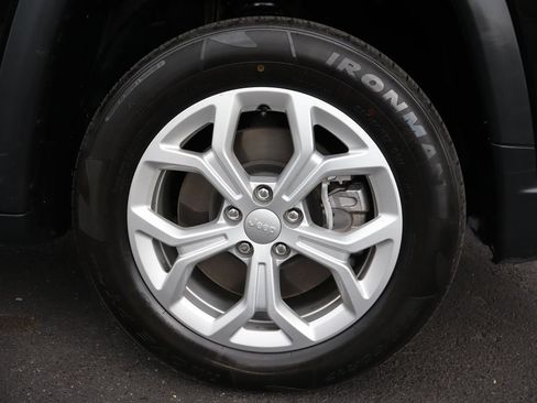 Used 2024 Jeep Compass Sport AWD/4WD image 42