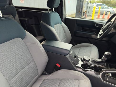Used 2022 Ford Bronco Outer Banks image 18