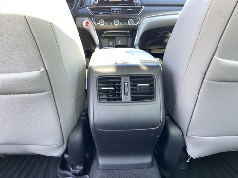 Used 2020 Honda Accord Touring image 54