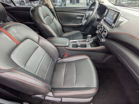 Used 2024 Nissan Sentra SR w/ SR Premium Package FWD image 25