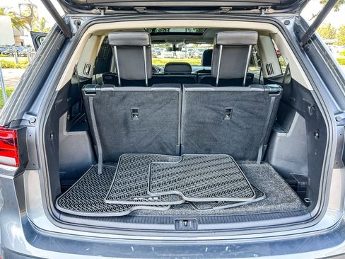 Used 2022 Volkswagen Atlas SE w/ Panoramic Sunroof Package FWD image 28