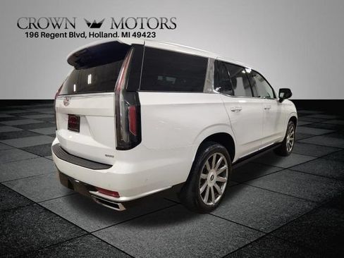 Used 2023 Cadillac Escalade Premium Luxury Platinum AWD/4WD image 3