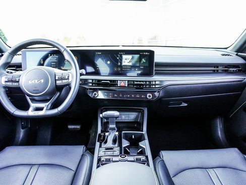 Used 2025 Kia K5 GT image 5