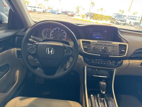 Used 2017 Honda Accord LX image 18