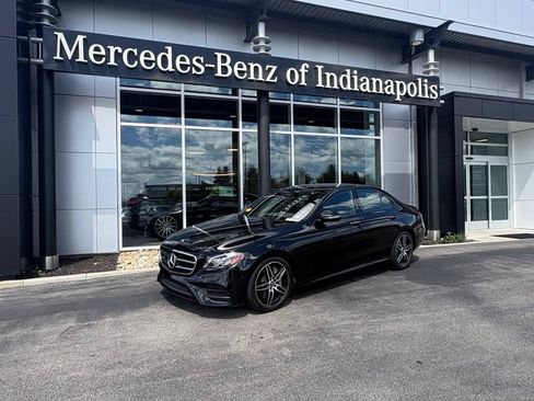 Used 2020 Mercedes-Benz E 450 4MATIC Sedan image 1