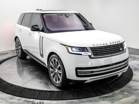 Used 2023 Land Rover Range Rover SE AWD/4WD image 24