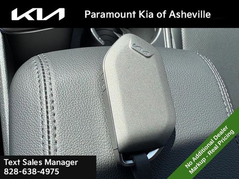 New 2026 Kia Sportage EX image 27