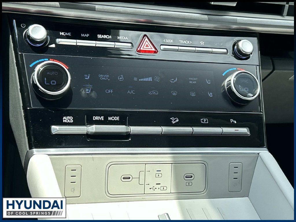 New 2026 Hyundai Santa Fe Calligraphy FWD image 37