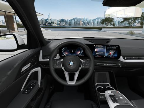 New 2026 BMW X1 xDrive28i image 13