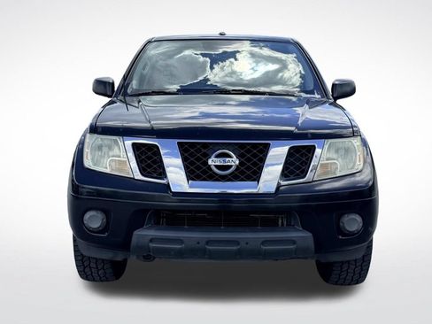 Used 2012 Nissan Frontier SV w/ SV Premium Utility Pkg AWD/4WD image 10