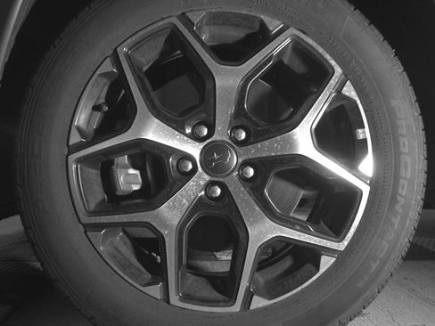 Used 2025 Jeep Compass Limited image 12