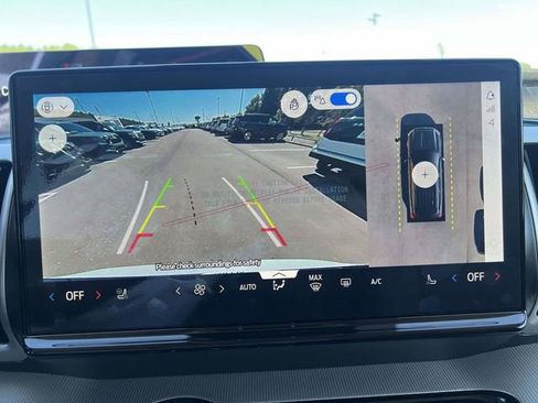 New 2025 Ford Expedition Max Active image 15