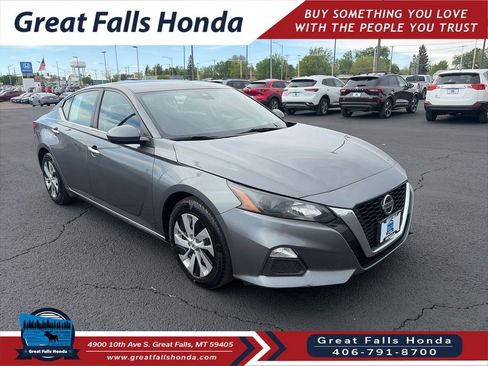 Used 2022 Nissan Altima 2.5 S w/ Driver Assist Package FWD image 1