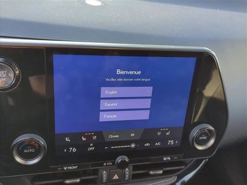 Used 2024 Lexus NX 250 FWD w/ Towing Package (2000 Lbs) image 18