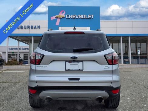 Used 2018 Ford Escape SE w/ Ford Safe & Smart Package image 7