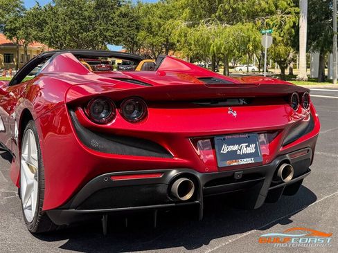 Used 2023 Ferrari F8 Tributo RWD image 51