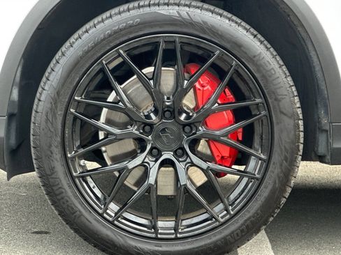 Used 2021 Mercedes-Benz GLC 300 image 26