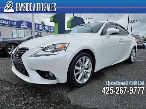 Used 2014 Lexus IS 250 RWD image 1