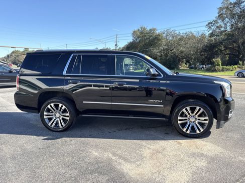 Used 2018 GMC Yukon Denali w/ Denali Ultimate Package image 6