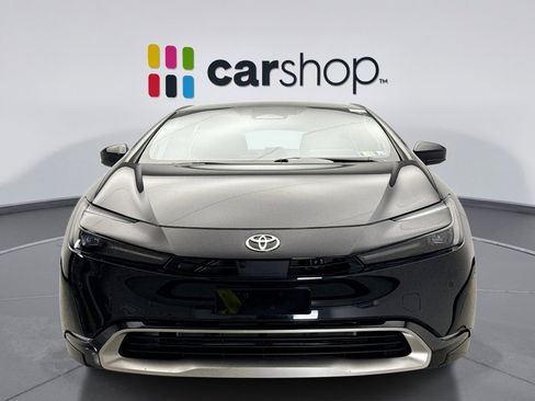Used 2024 Toyota Prius Prime Premium w/ Advanced Technology Package image 8