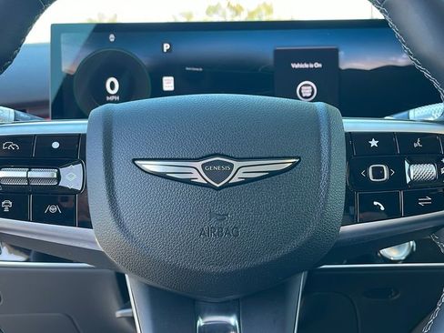 Used 2026 Genesis GV70 2.5T image 23